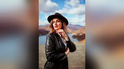 RheaAndersonn — kissed by the sun