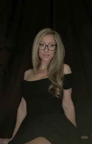 Ava_Asher — Streamate Photos