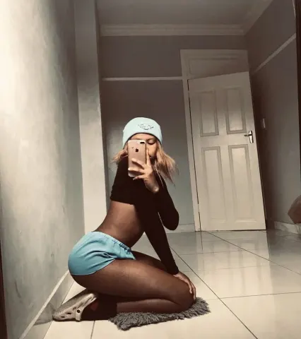 BoobieDairy2k — Streamate Photos