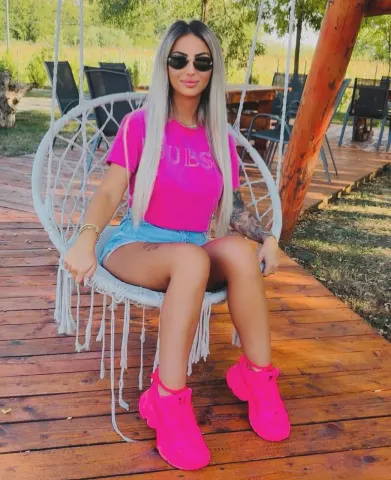 CelineDyor — Streamate Photos
