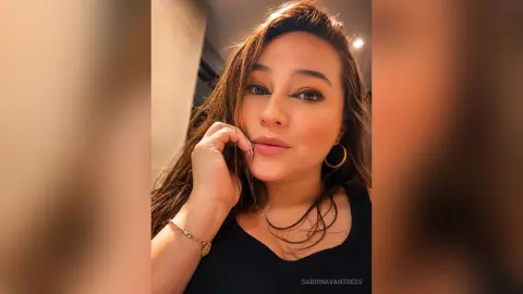 SabrinaVantress — ✨🙈