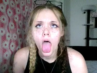 Starryluvv31 — Streamate Photos