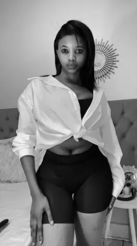 Africanblackdoll99 — Streamate Photos