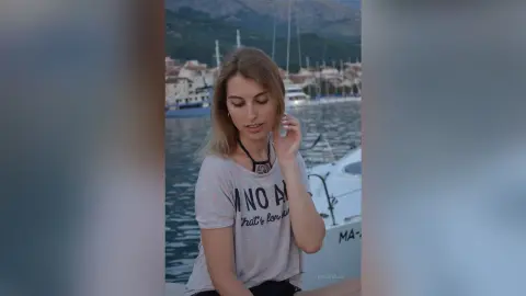 MiaEstrellas — Little bit of me)