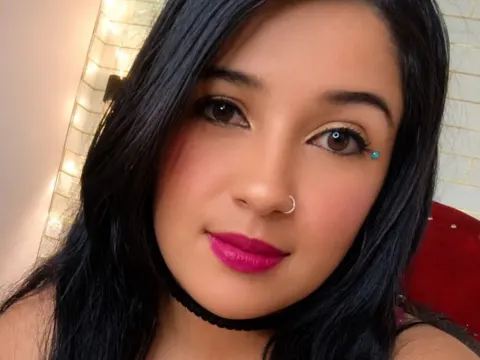 LuxyMia cam model