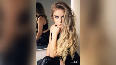 SashaRose — Black 