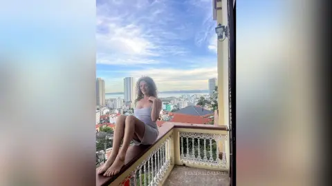 EsmeraldaMali — Freedom in Vietnam 