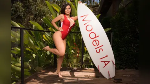 GabyPastori — baywatch!