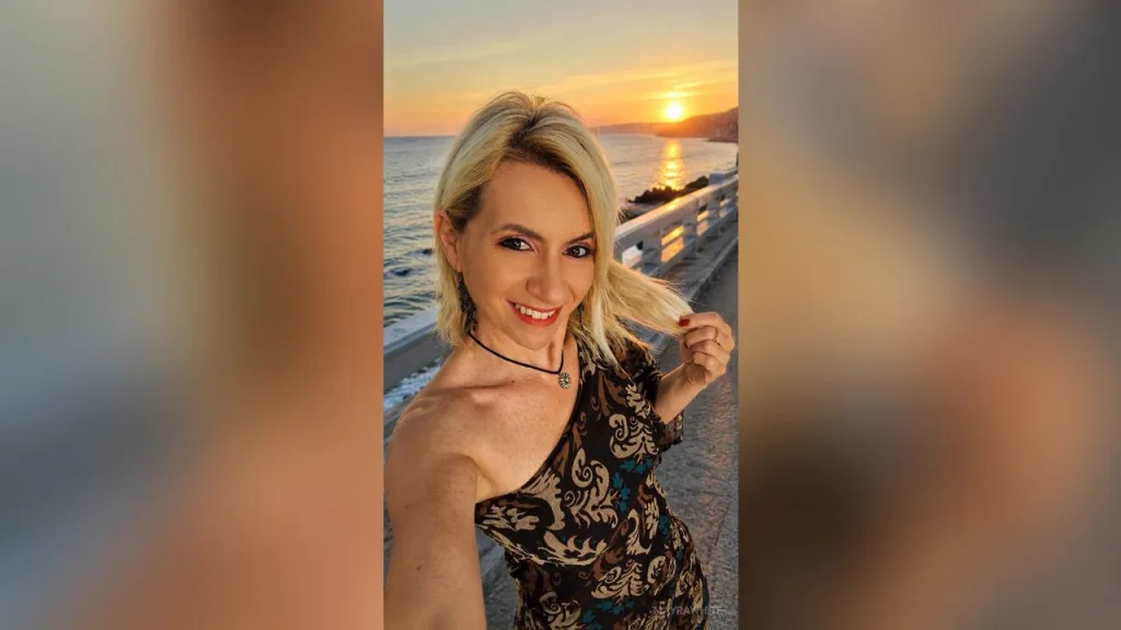 MayraWhite — Beach body