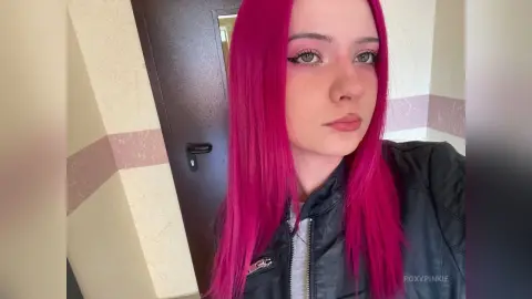 RoxyPinkie — *