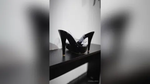 DominaJones — Heels