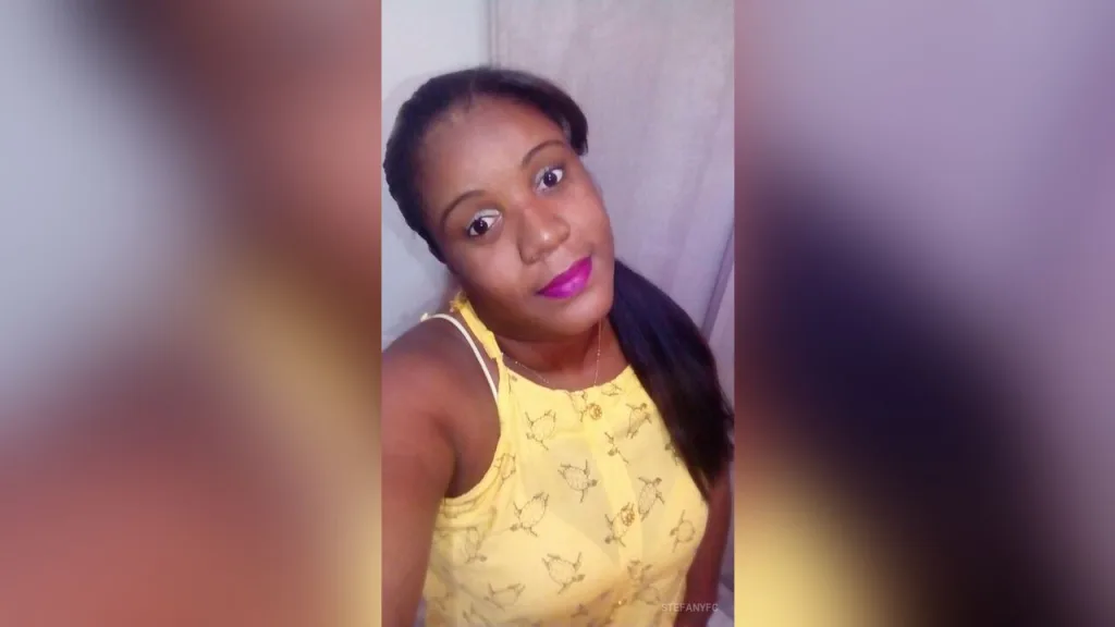 StefanyBela — Ny