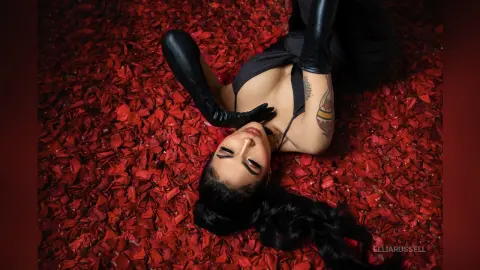 ElliaRussell — Red