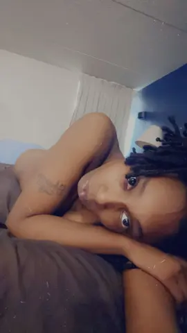 SheBooFreaky — Streamate Photos