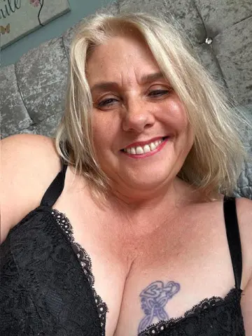 BBWQueen69 — Streamate Photos