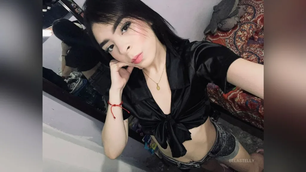 BelaStelly — live cam