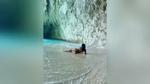 JasmineHille — Jass in Greece🇬🇷💙
