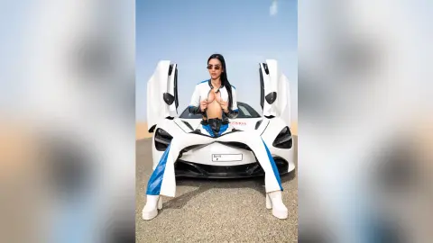 GiovanaRodriguez — I'm speeding, baby.