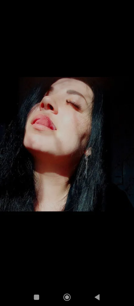 Skyline_Moon — Streamate Photos