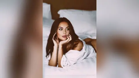 InesMoore — Waking Up to Temptation 🥰