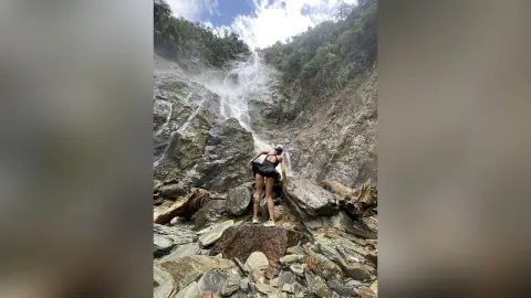 SabbValentine — hiking 💦🌈🌞