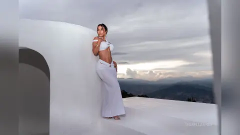 Isabella — 𝓛𝓲𝓴𝓮 𝓪𝓹𝓱𝓻𝓸𝓭𝓲𝓽𝓮