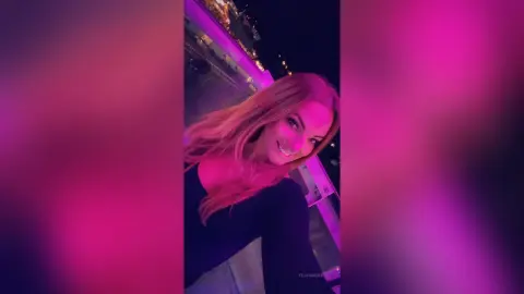 FelishaRose — At the concert