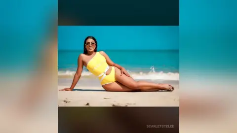 ScarletStelee — again on the beach
