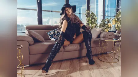 EveKlein — Hat mood :)
