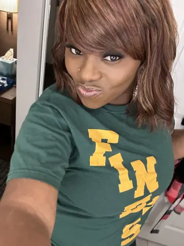StaceyBaker — Streamate Photos