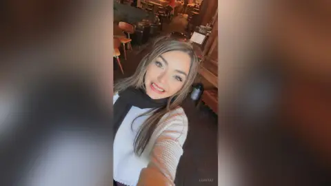 Lexietay — Looking cute