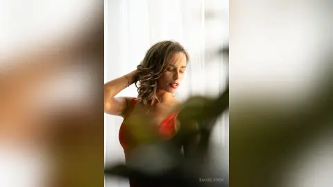 RachelVixen — Red🌹