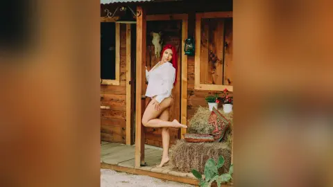 IsabellaEstrada — Naughty wake up