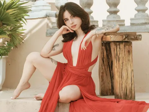 LauriSweet cam model