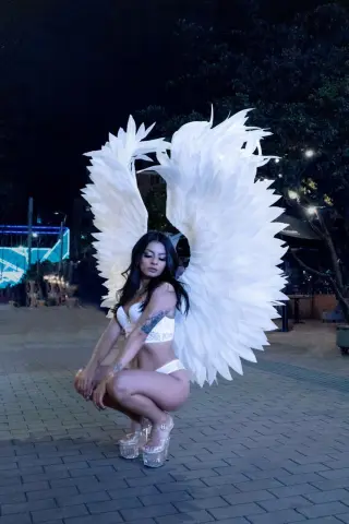 LunaCollinsss — Streamate Photos