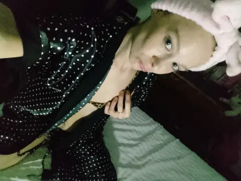YoungMilf4u — Streamate Photos