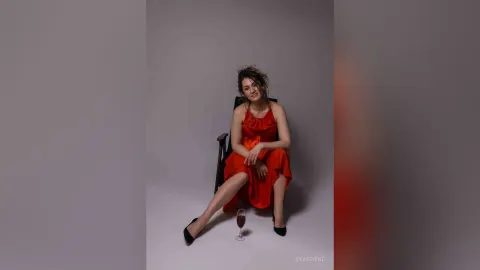 EvaFriend — To love your age