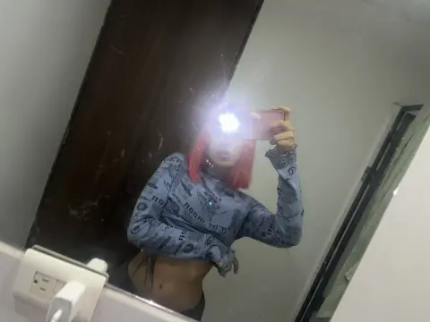 SophieeeXX — Streamate Photos