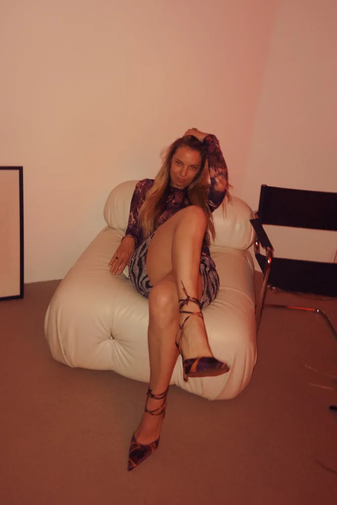 RosieDesire — Streamate Photos