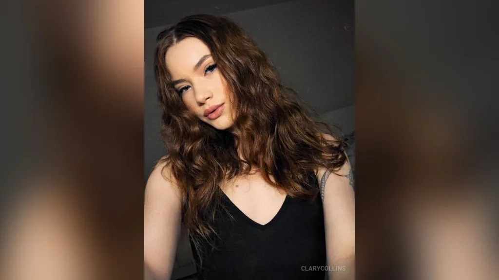 ClaryCollins — live cam
