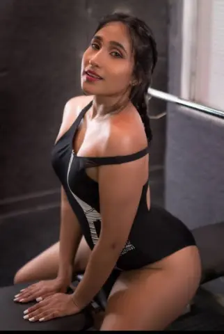 MonicaWalkert — Streamate Photos