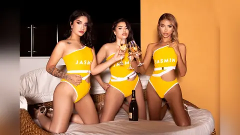ArianaRoux — Take a break