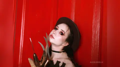 AliceLiddelle — ♥