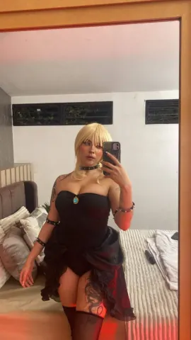 MissyMillerX — Streamate Photos