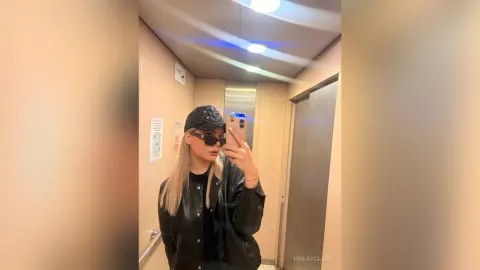 HyileyClark — me:*