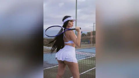 EstefaniaBrown — I'm ready to play
