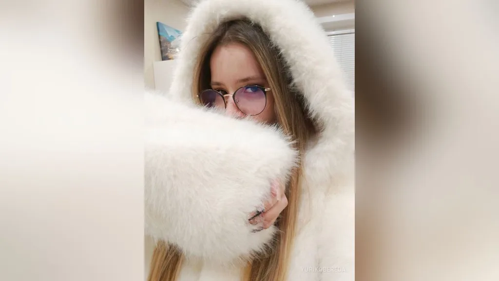 YurikoBereda — Shy
