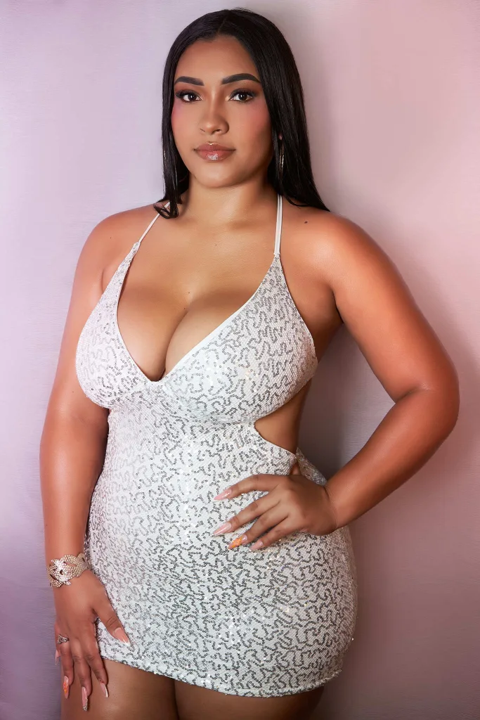 AliceRuyz — Streamate Photos