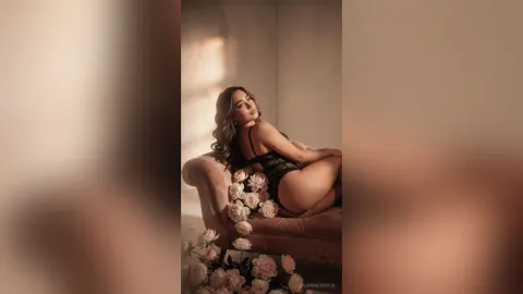 LilianMendoza — Too Hot for Twitch