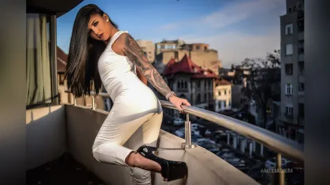 AmeliaDiem — Balcony